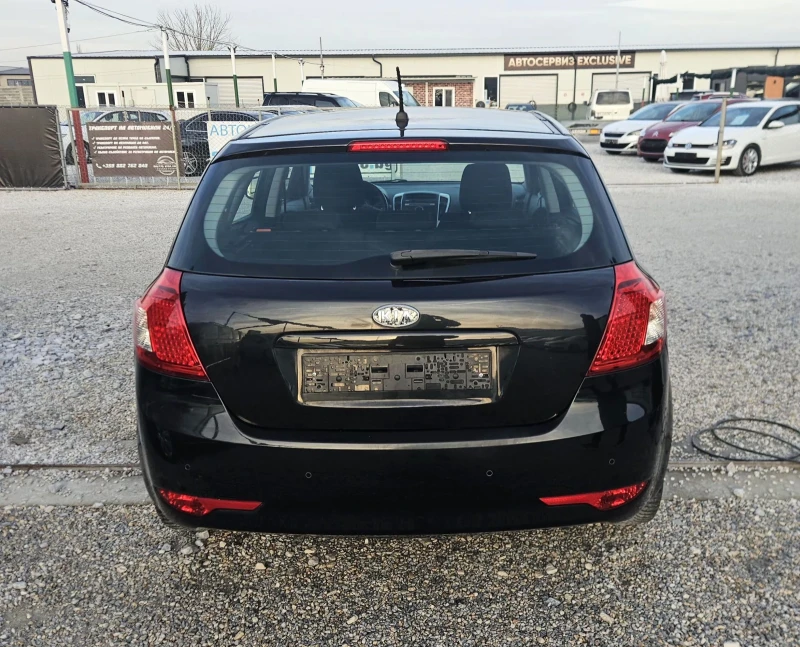 Kia Ceed 1.6CRDI.2012г.150000км.ТОПсъстояние, снимка 6 - Автомобили и джипове - 52849954