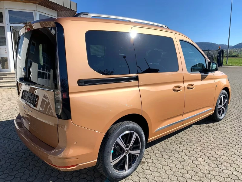 VW Caddy 7 места, снимка 3 - Автомобили и джипове - 52943821