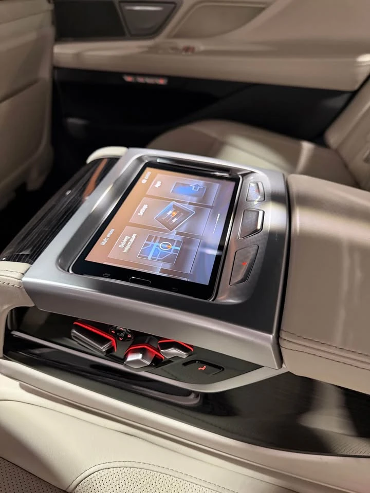 BMW 750 LI * * M PACK * * CARFAX * * АВТОКРЕДИТ * * , снимка 15 - Автомобили и джипове - 53181161