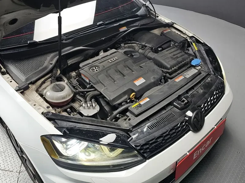 VW Golf 7 R-STYLE 2.0 TDI, снимка 6 - Автомобили и джипове - 55720446