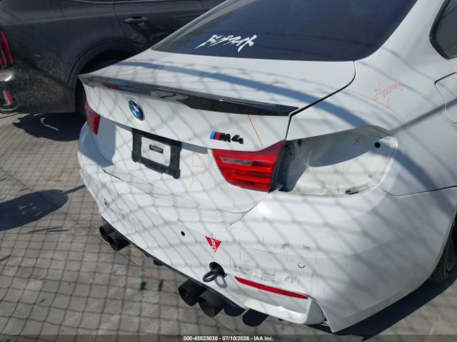 BMW M4 DCT* HARMAN KARDON* КОЖА* ПОДГРЕВ* ШИБИДАХ* , снимка 16 - Автомобили и джипове - 55824963
