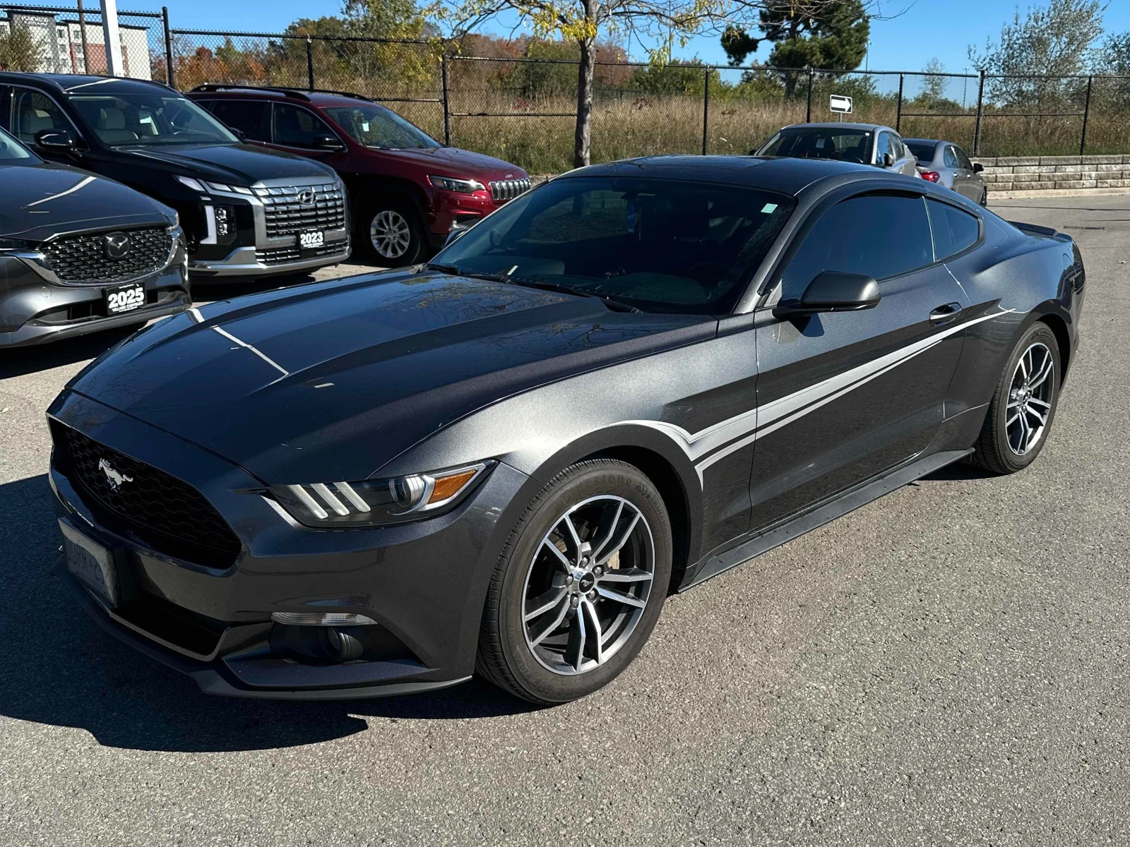 Ford Mustang ECO BOOST * * CARFAX * * АВТО КРЕДИТ * * , снимка 1