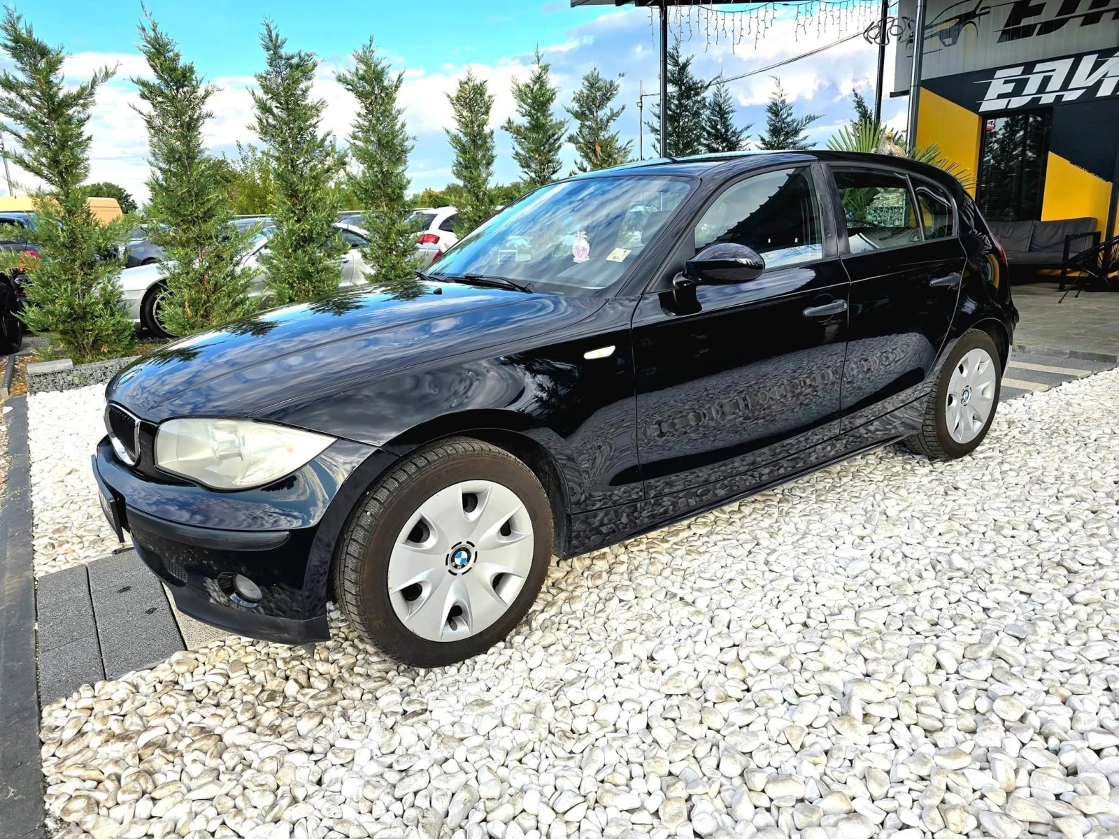 BMW 118 I TOP КЛИМАТИК - изображение 2