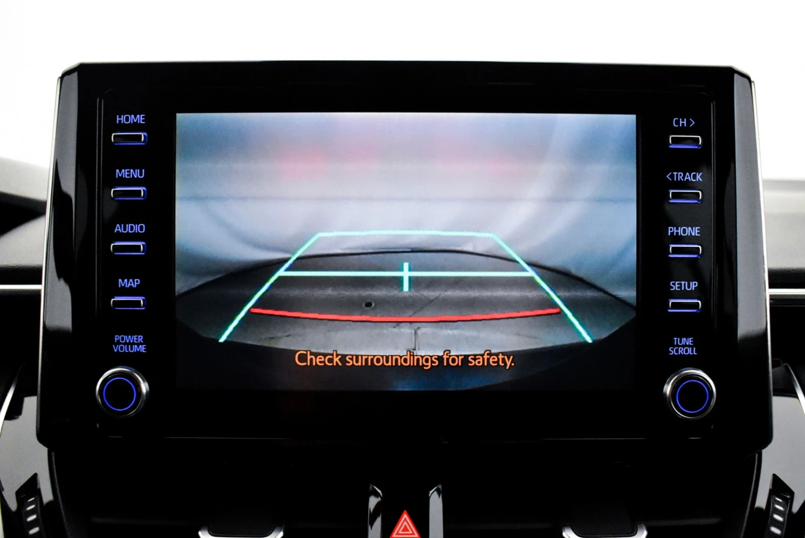 Toyota Corolla 2.0 HYBRID TEAM DEUTSCHLAND Limited edition  - изображение 10