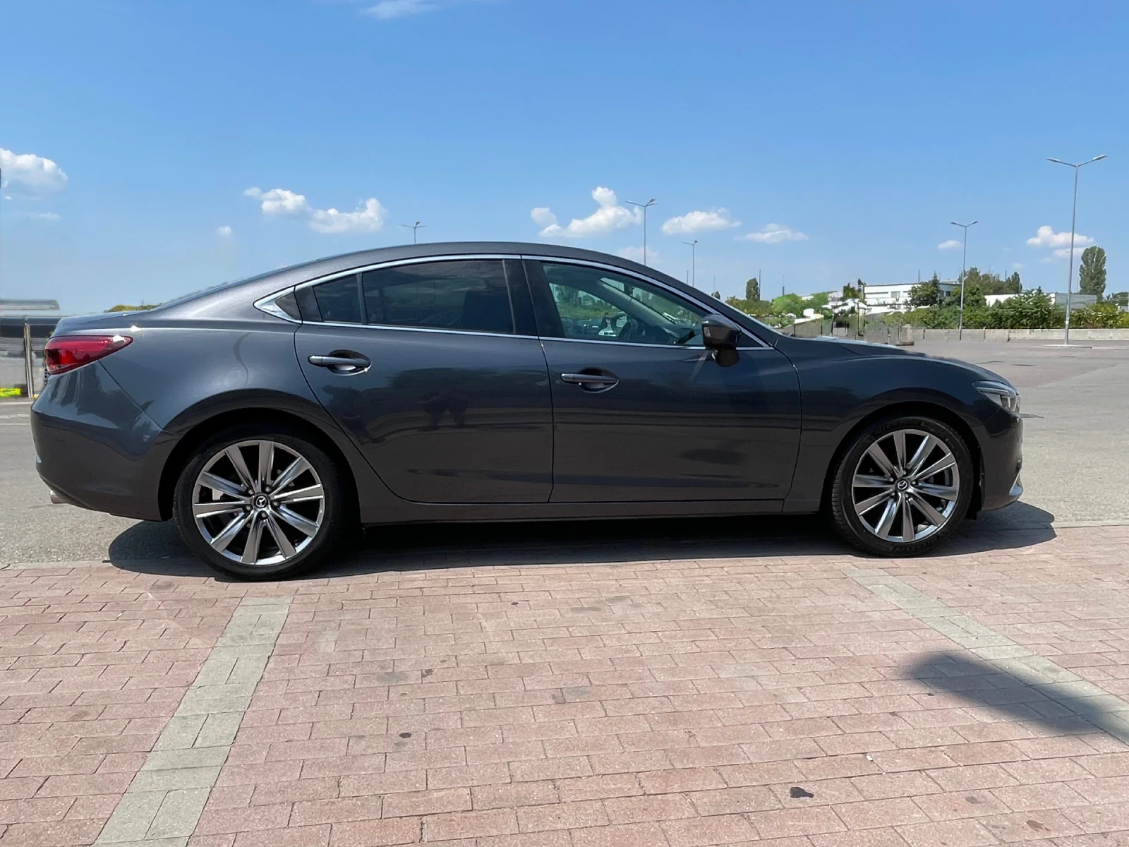 Mazda 6 2.0 165 . Exclusive -     01.12 | Mobile.bg   11