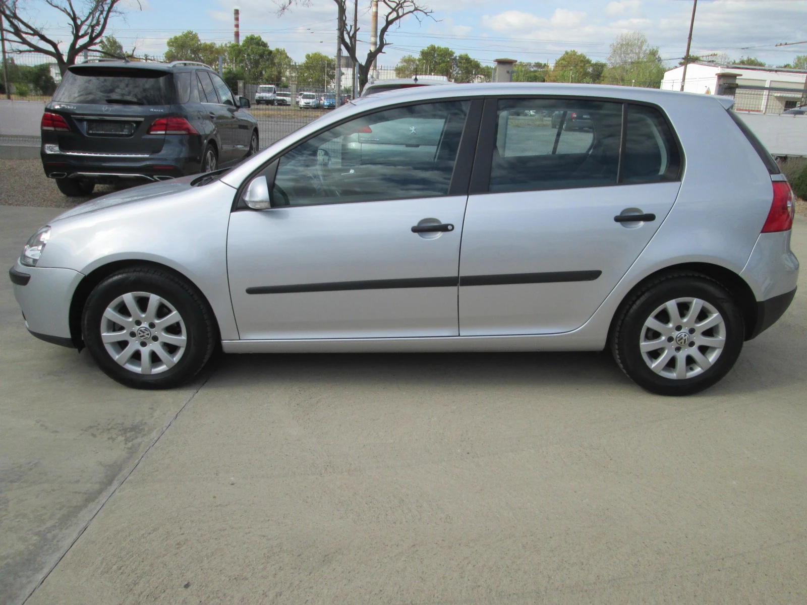 VW Golf 1.6I-НОВА!!120хил. км - изображение 7