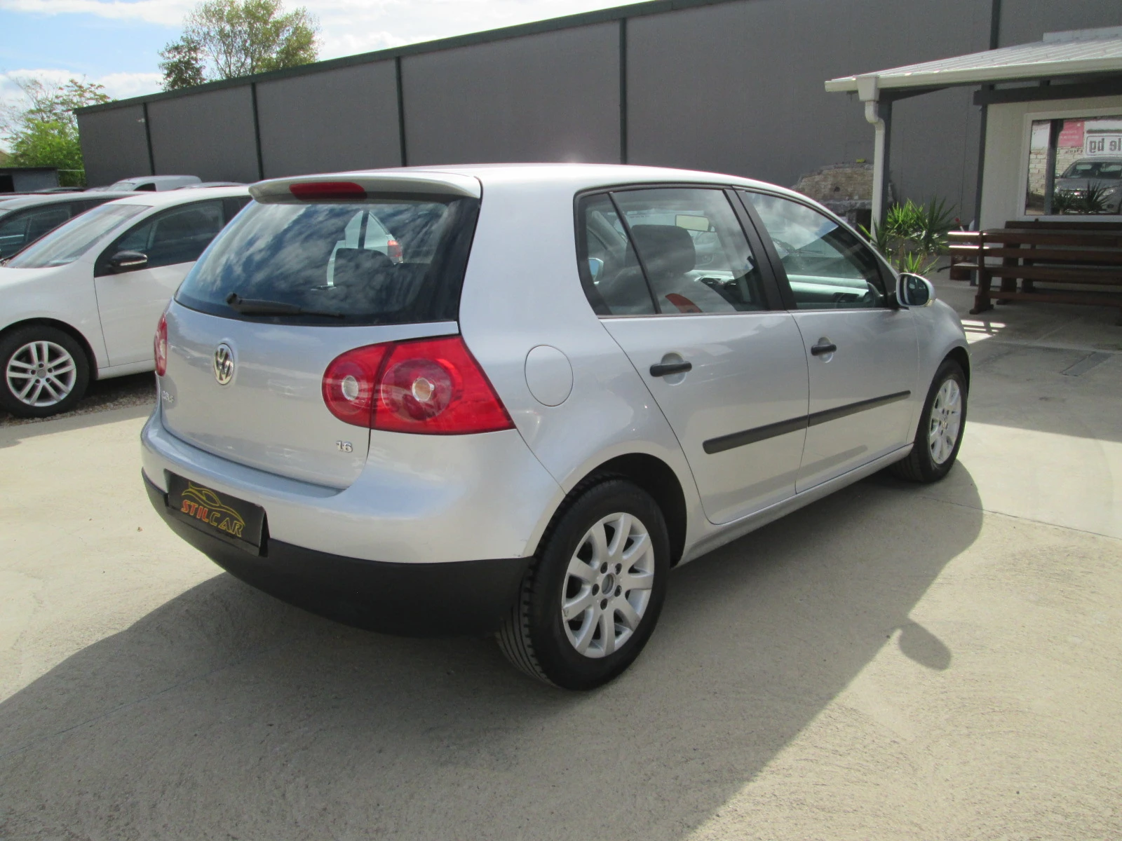 VW Golf 1.6I-НОВА!!120хил. км - изображение 4