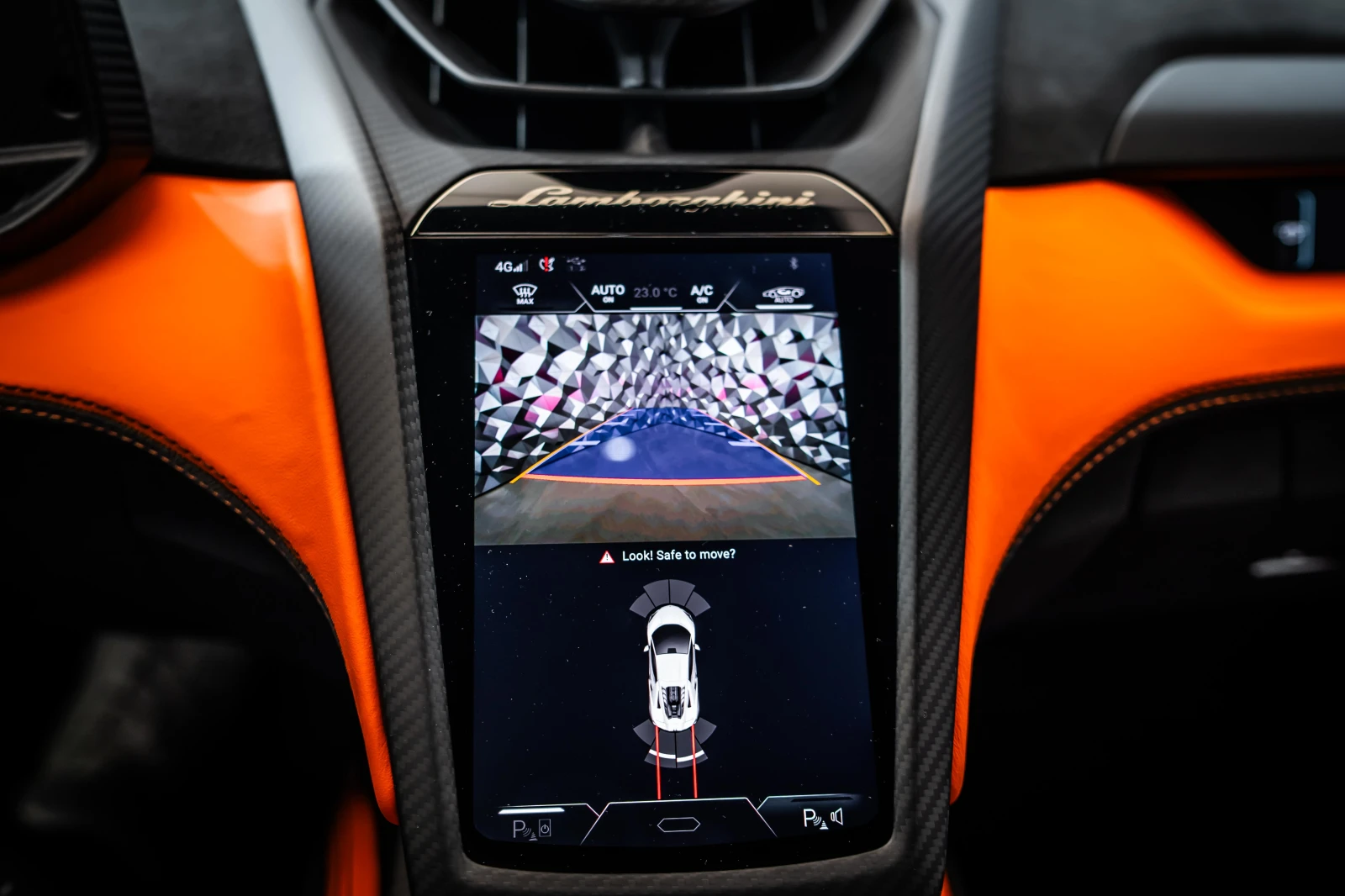 Lamborghini Revuelto Arancio Apodis | Mobile.bg   17