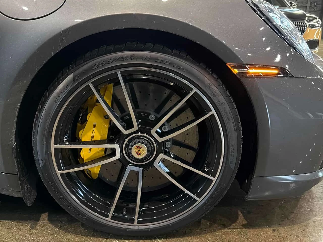 Porsche 911 Turbo S| ОБДУХ| BURMESTER| ACC| 360| SPORT CHRONO, снимка 7 - Автомобили и джипове - 54010398