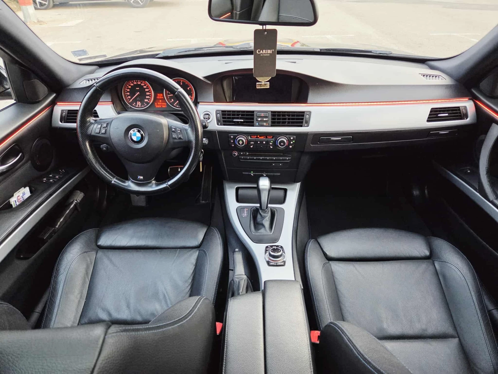 BMW 330, снимка 10 - Автомобили и джипове - 54011103