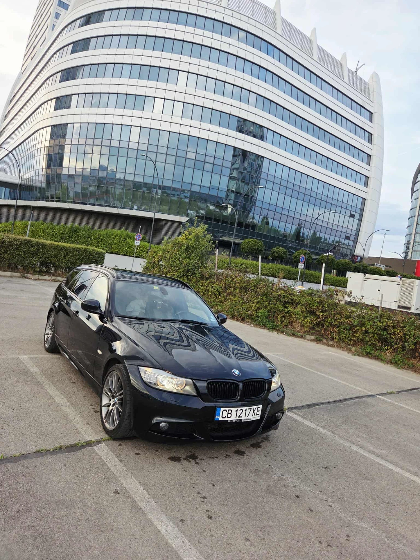 BMW 330, снимка 6 - Автомобили и джипове - 54011103