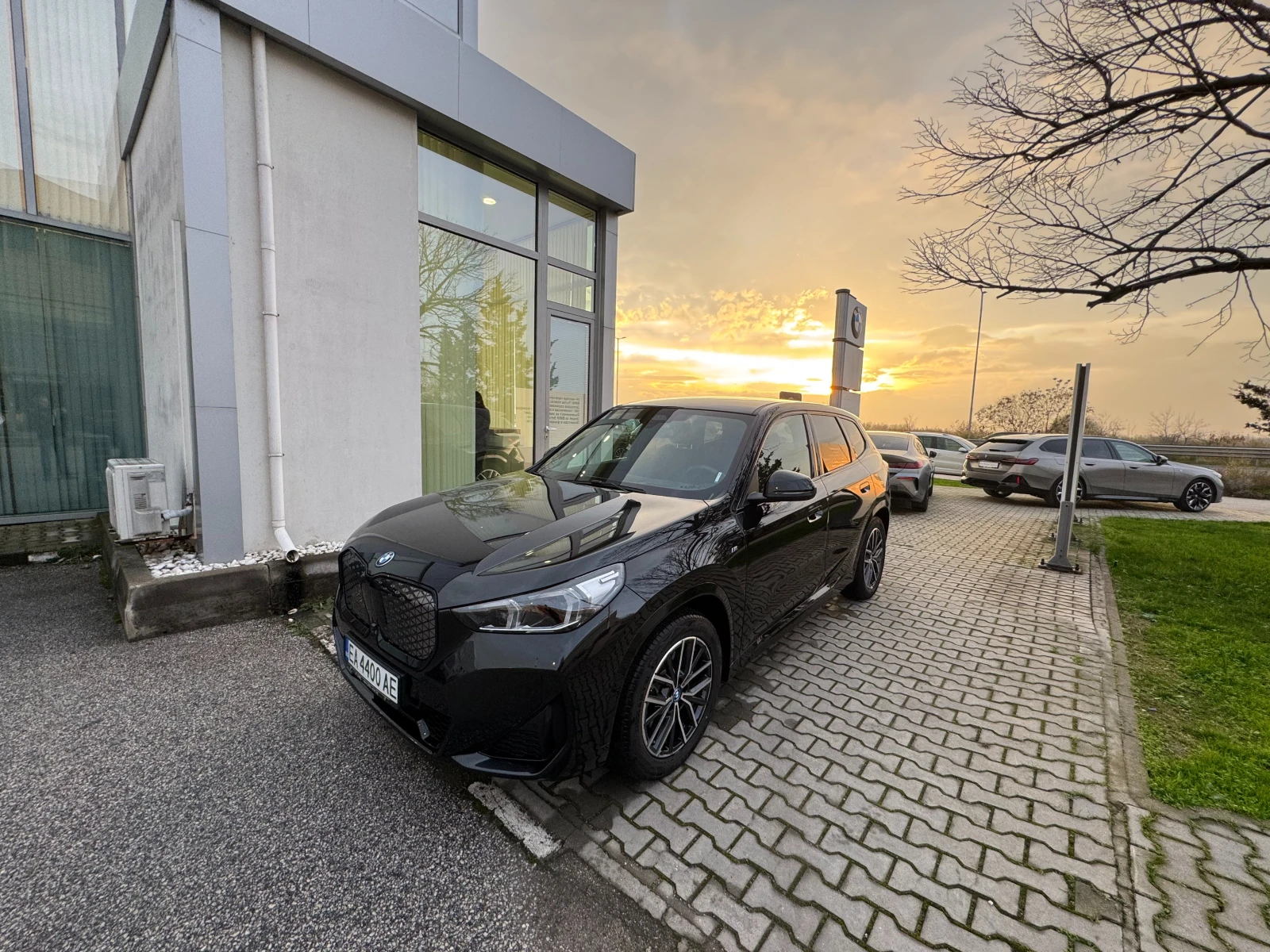 BMW iX1 xDrive30 | Mobile.bg � ����������� 1