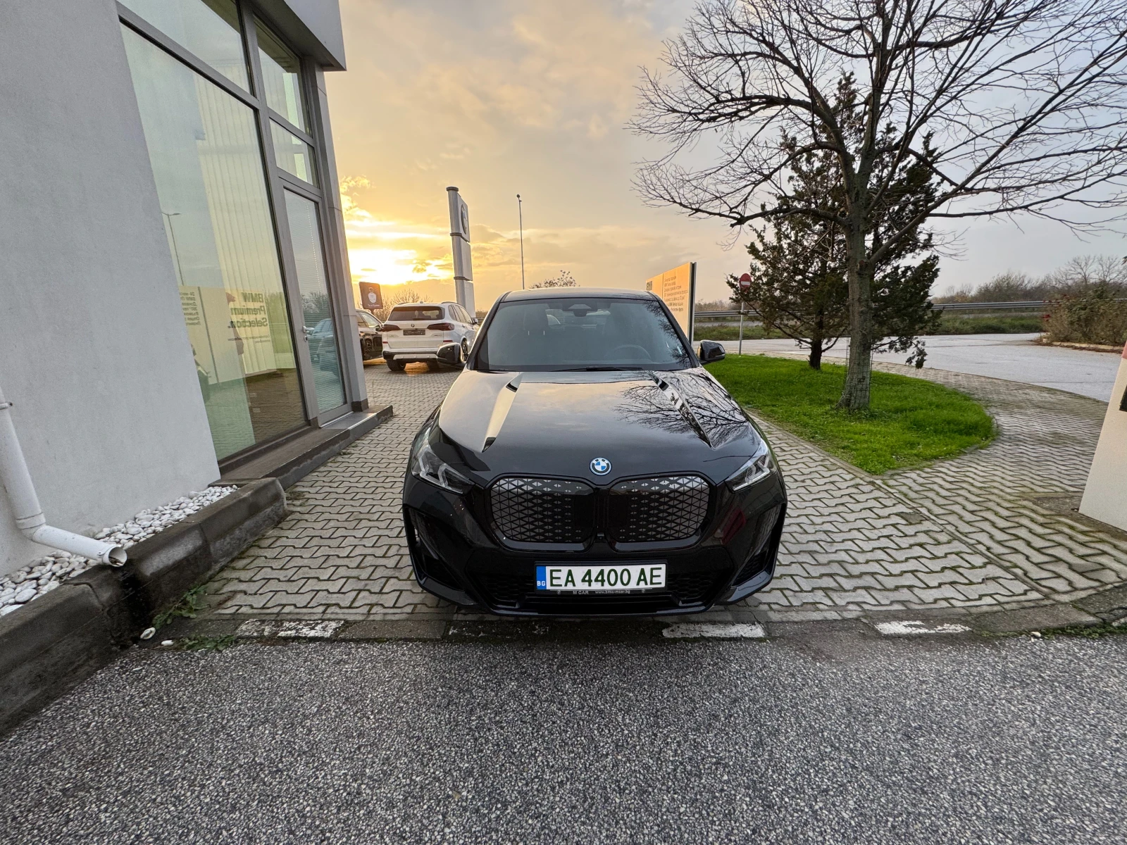 BMW iX1 xDrive30 | Mobile.bg � ����������� 2