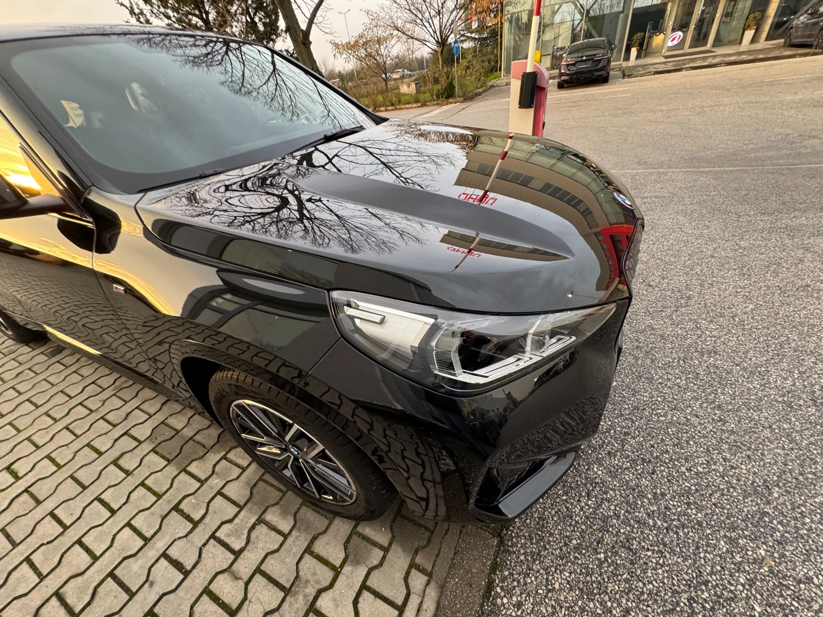 BMW iX1 xDrive30 | Mobile.bg � ����������� 4