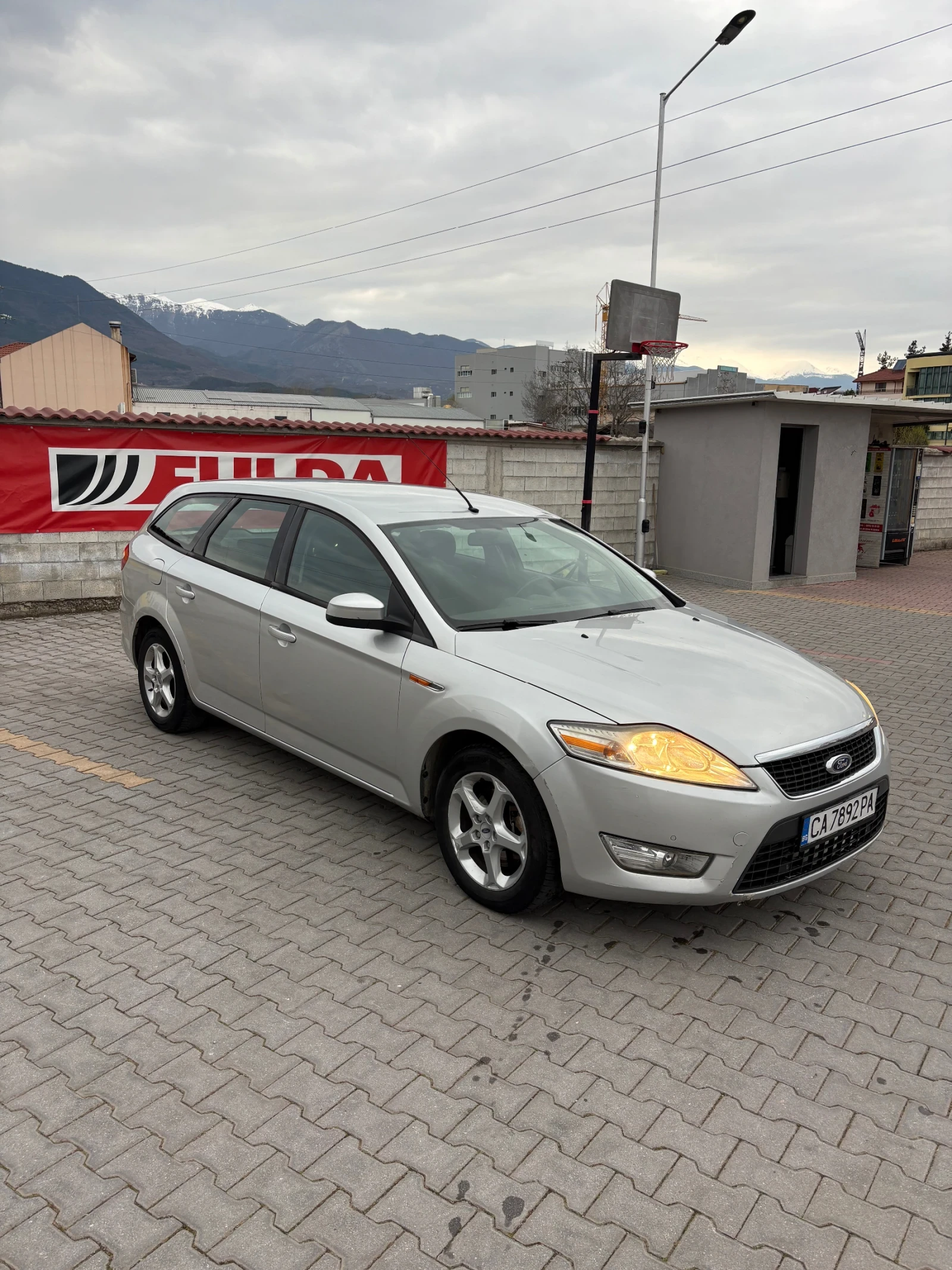 Ford Mondeo 1.8 TDCi, снимка 3 - Автомобили и джипове - 54295763