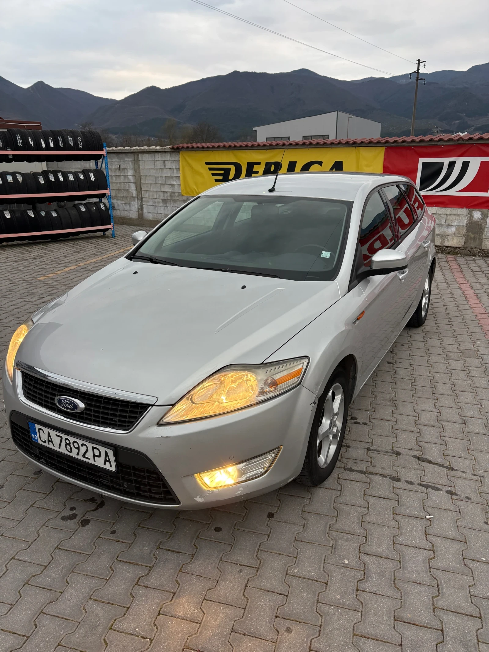 Ford Mondeo 1.8 TDCi, снимка 2 - Автомобили и джипове - 54295763