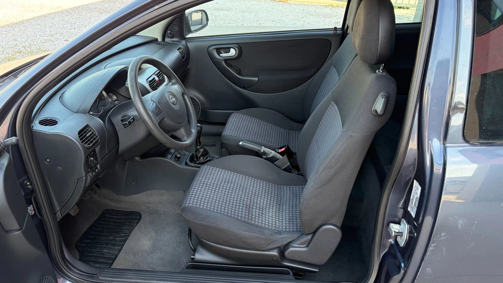 Opel Corsa 1.2 TWINPORT, снимка 7 - Автомобили и джипове - 54515545