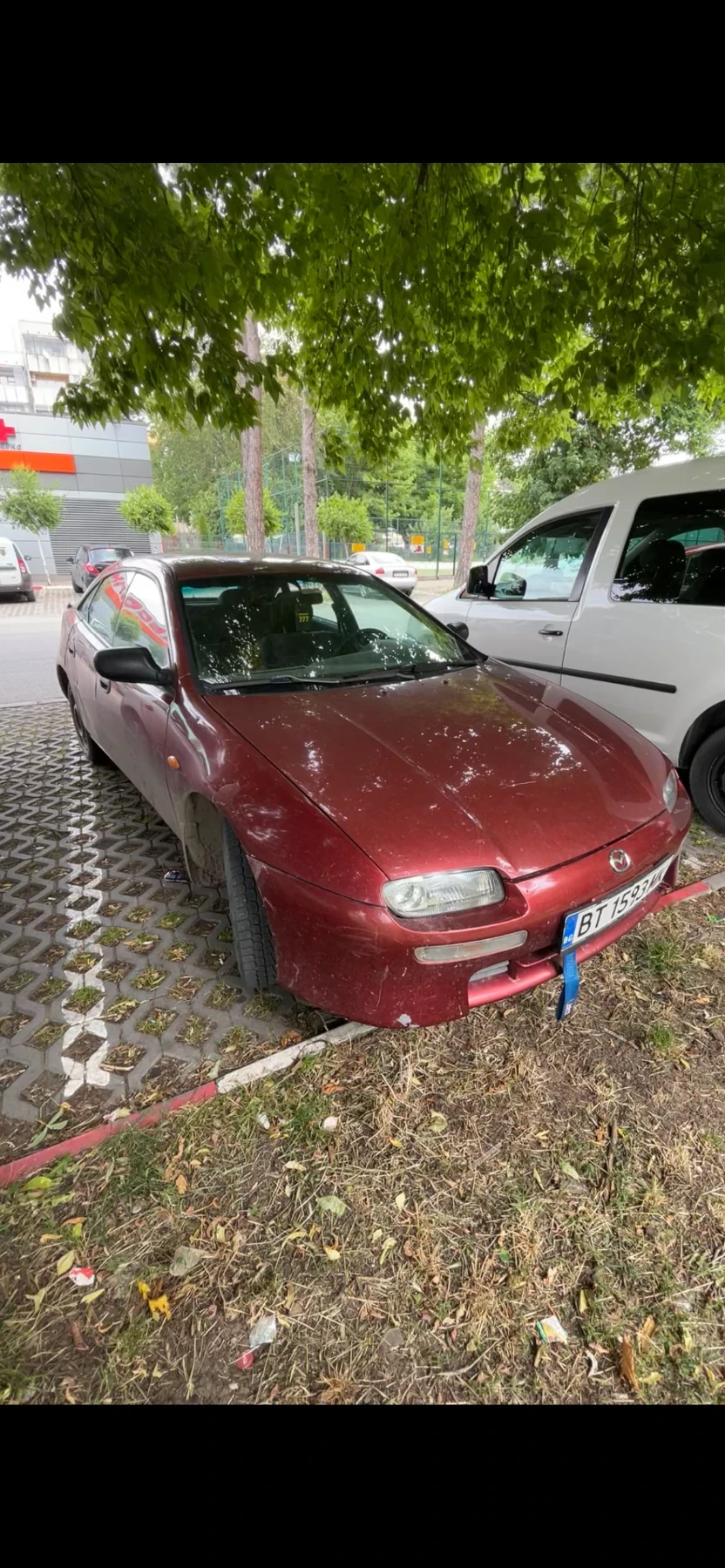 Mazda 323 Продавам Мазда 323 F BA 