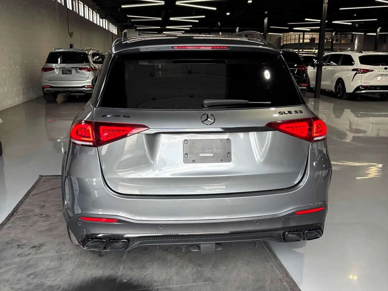 Mercedes-Benz GLE 450 CARFAX GLE 53 PACK, снимка 4 - Автомобили и джипове - 54955199