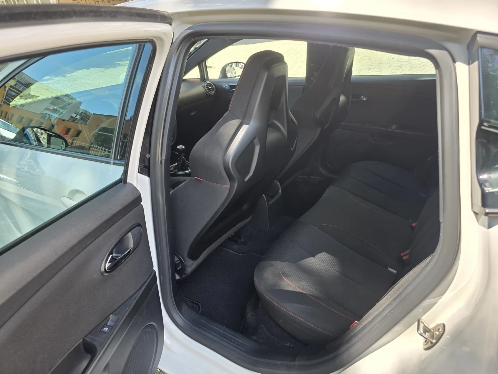 Seat Leon CUPRA-320к.с., снимка 10 - Автомобили и джипове - 55390387