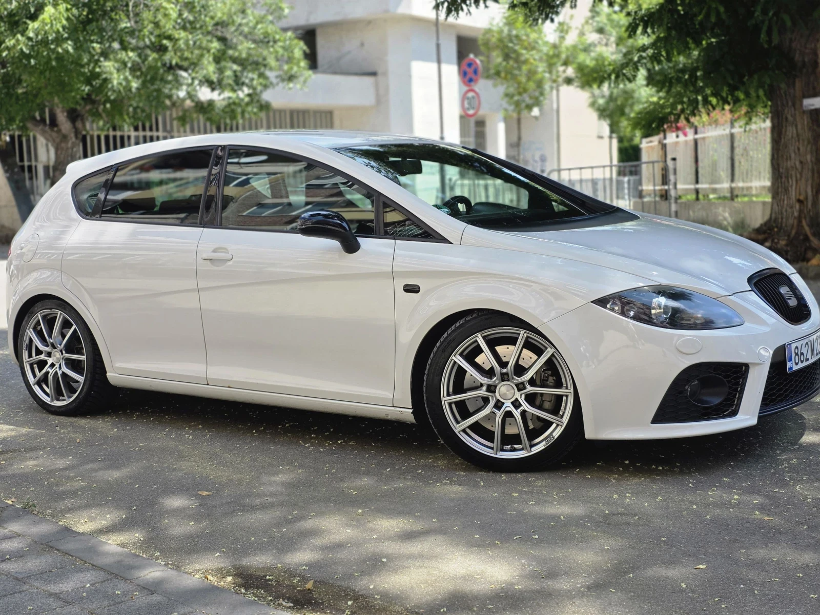 Seat Leon CUPRA-320к.с., снимка 4 - Автомобили и джипове - 55390387