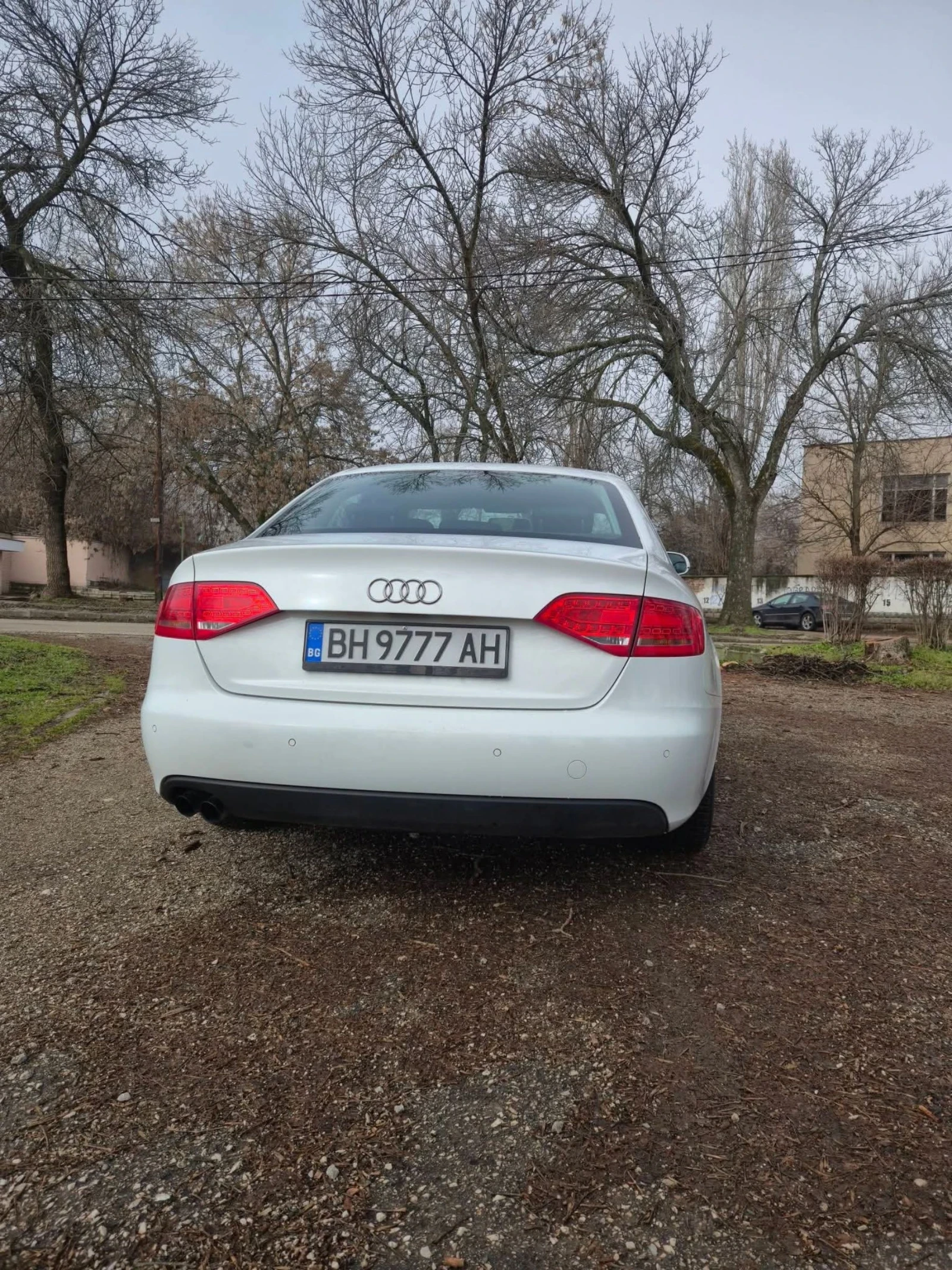 Audi A4 1.8TFSI , снимка 7 - Автомобили и джипове - 55405264
