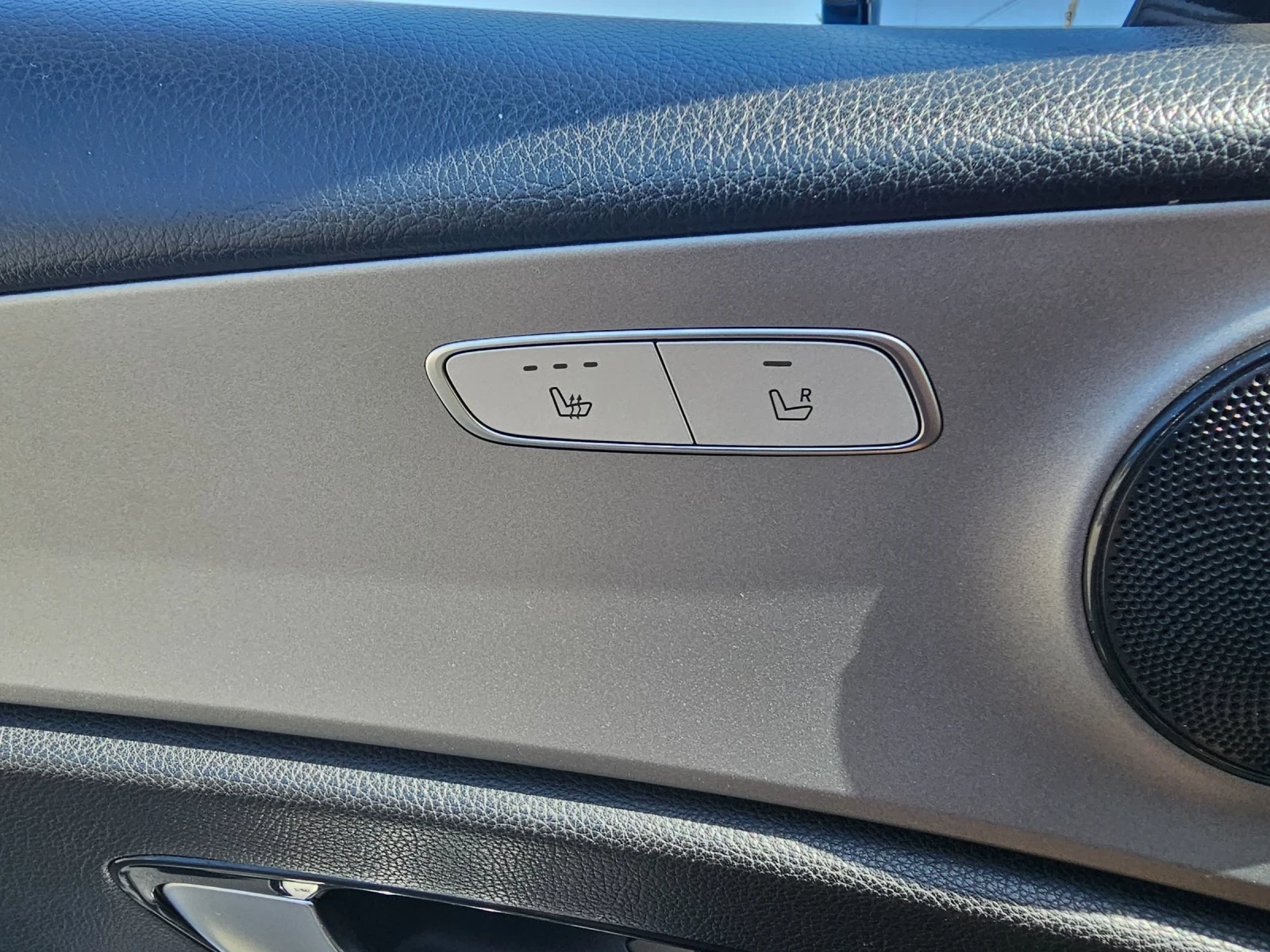 Mercedes-Benz E 200, снимка 7 - Автомобили и джипове - 55855284