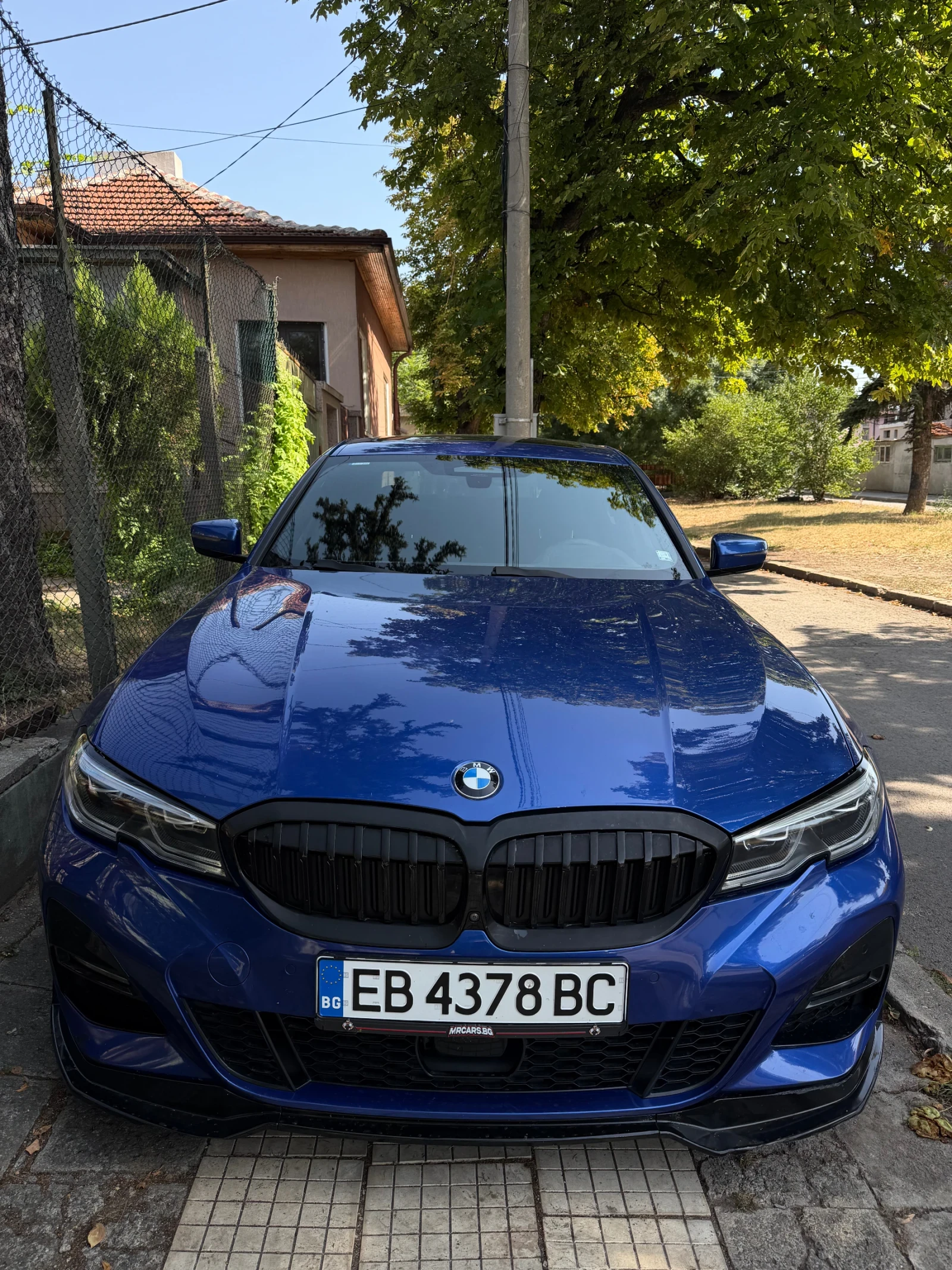 BMW 320