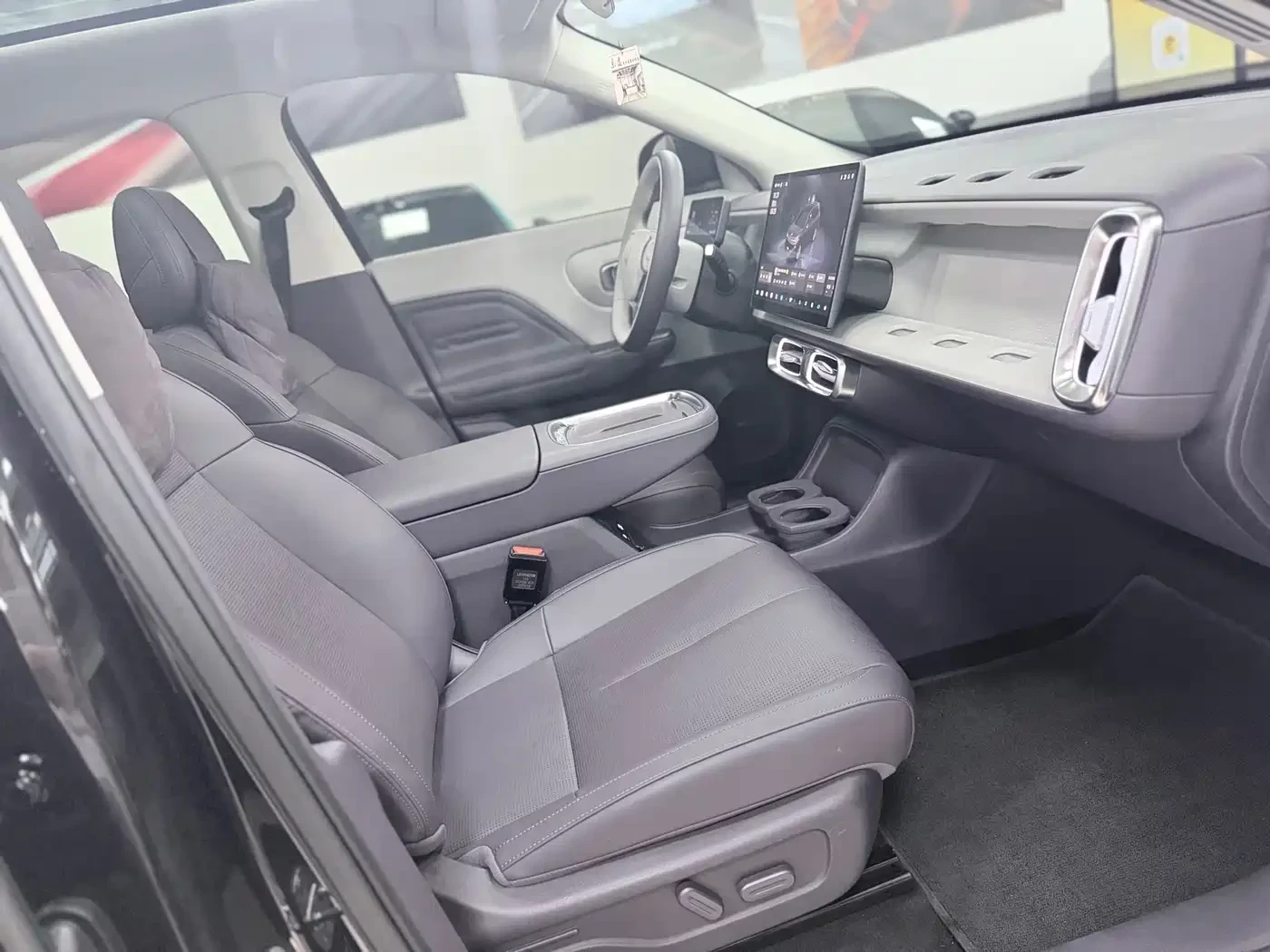 Leapmotor B10 | Mobile.bg � ����������� 12