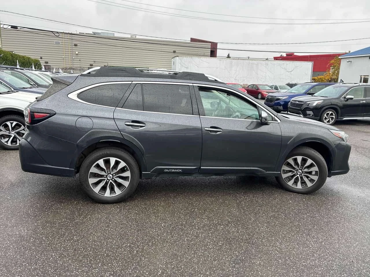 Subaru Outback Premier XT | CARFAX | ����� �� ����������� | Mobile.bg � ����������� 4