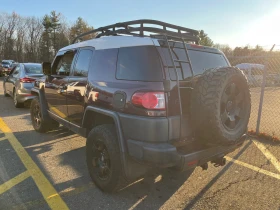 Toyota Fj cruiser 2007 Toyota FJ Cruiser w/Rear Doors | Mobile.bg    6