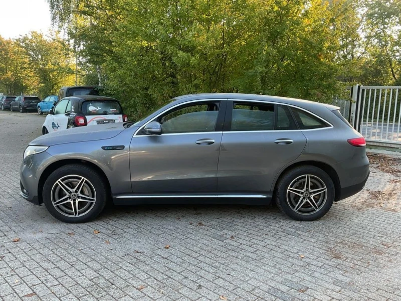 Mercedes-Benz EQC Mercedes-Benz EQC 400 AMG Line, снимка 3 - Автомобили и джипове - 52008862