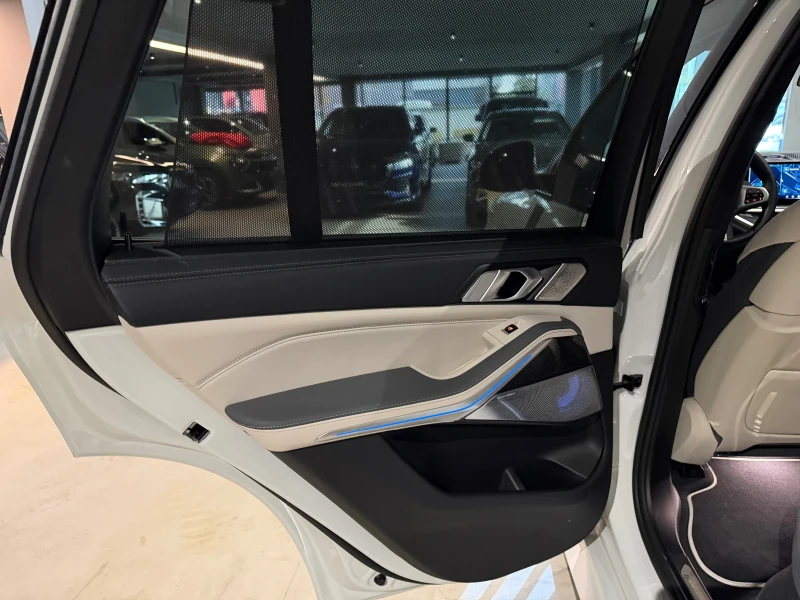 BMW X5 50 е М pro B&W, снимка 13 - Автомобили и джипове - 52401609