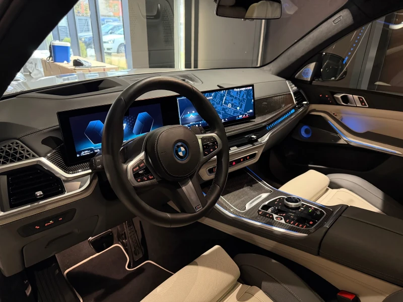 BMW X5 50 е М pro B&W, снимка 6 - Автомобили и джипове - 52401609