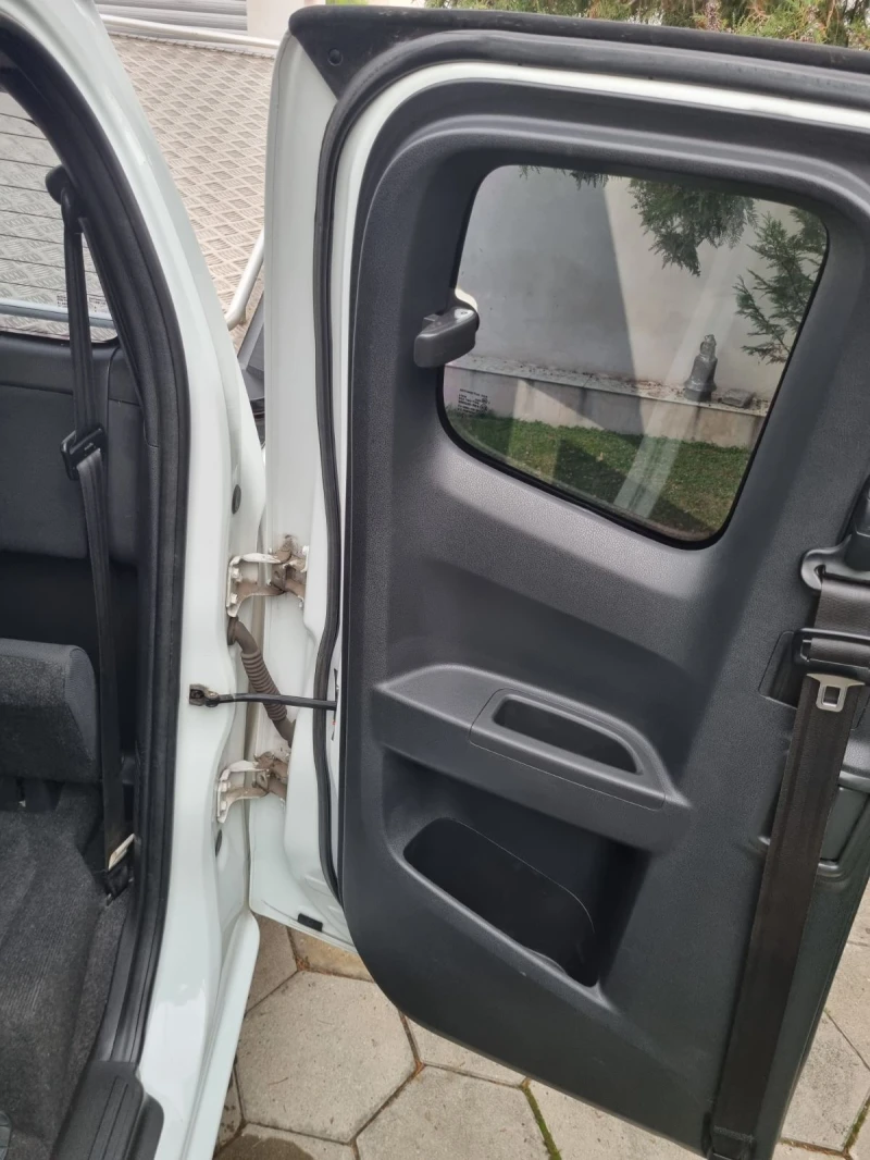 Isuzu D-max, снимка 7 - Автомобили и джипове - 52500082