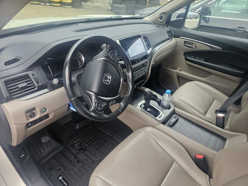 Honda Pilot 7м.Luxx, снимка 14 - Автомобили и джипове - 52566937