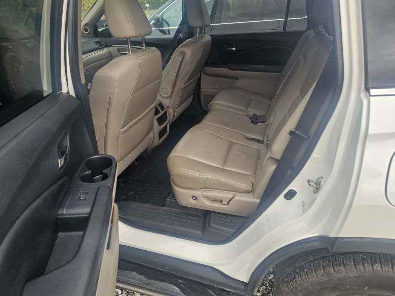 Honda Pilot 7м.Luxx, снимка 13 - Автомобили и джипове - 52566937