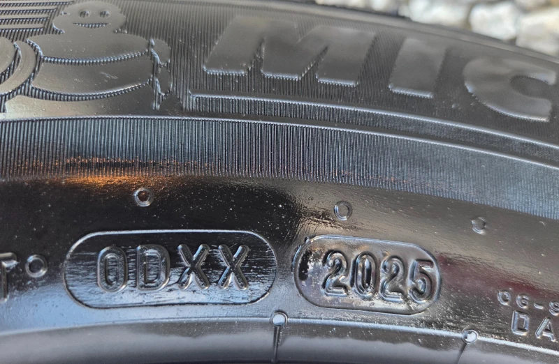 Honda Cr-v 2.0 i-VTEC  Elegance ШВЕЙЦАРИЯ 4WD , снимка 16 - Автомобили и джипове - 52847146