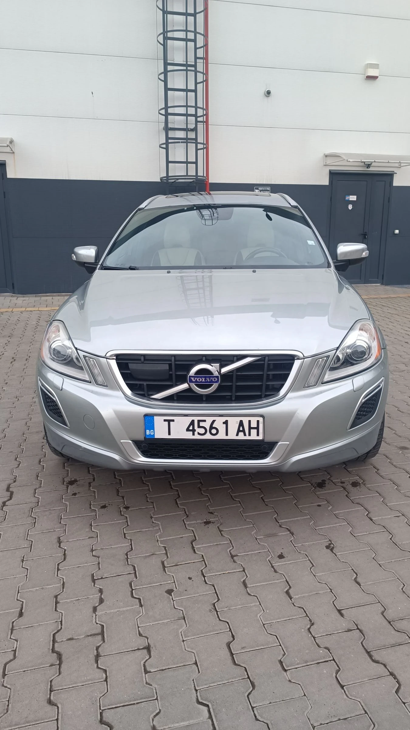 Volvo XC60 T6, R-DESIGN, снимка 1