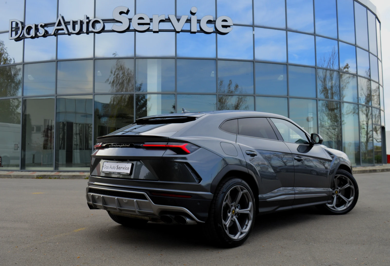 Lamborghini Urus Лизинг 2620 Euro / Месец - изображение 2