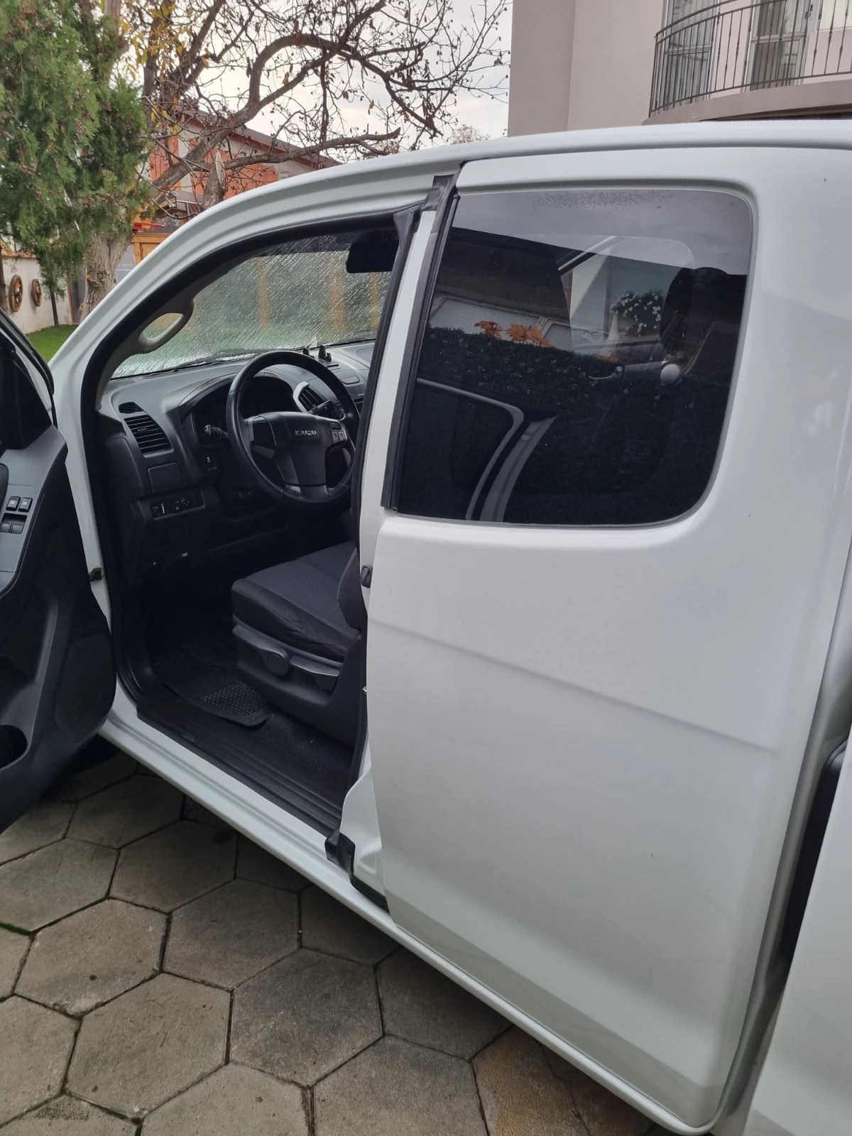 Isuzu D-max | Mobile.bg   8