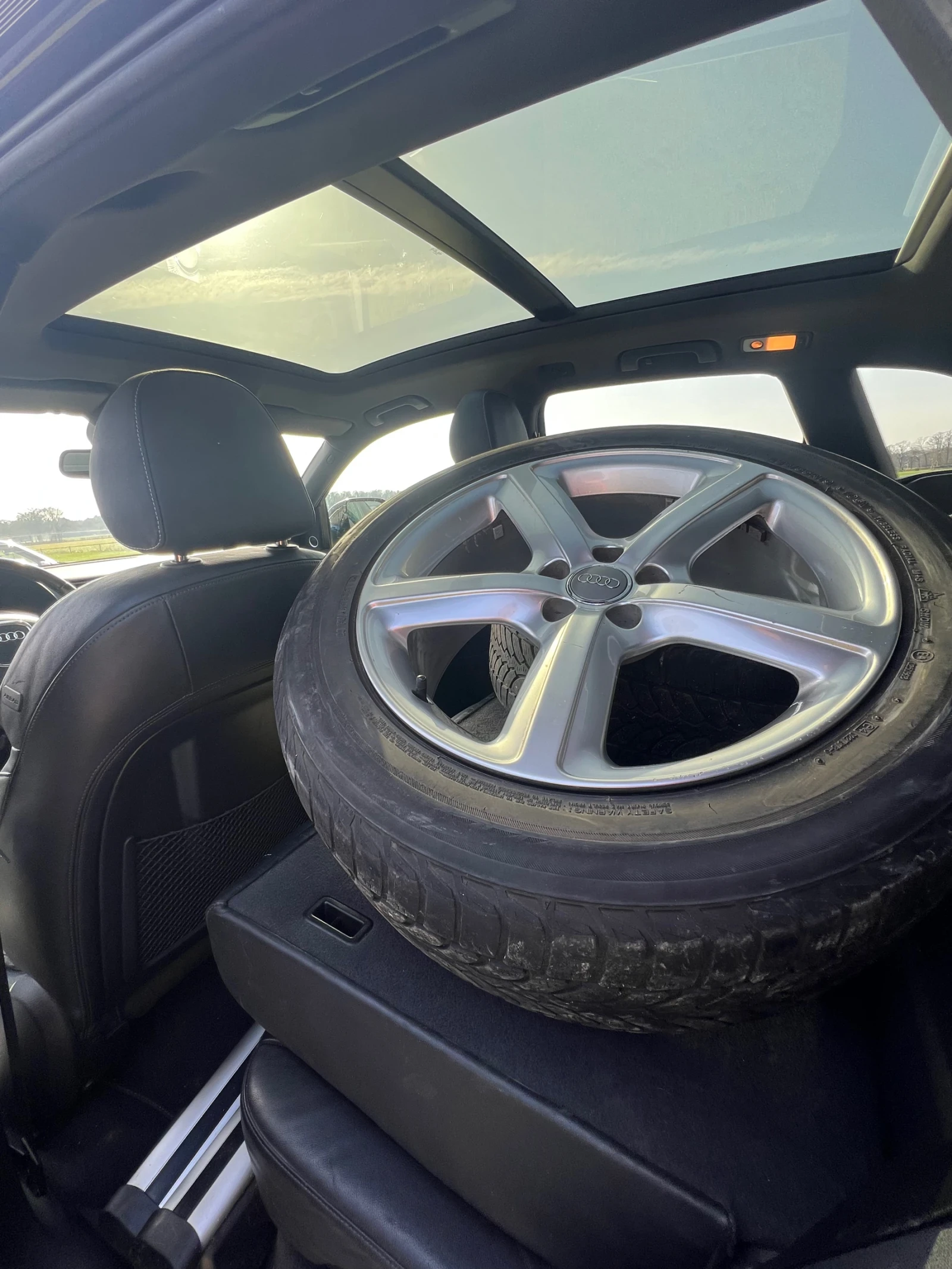 Audi Q5 3.0TDI* 3xS-Line* Дистроник* Bang&Olufsen* Панорам, снимка 13 - Автомобили и джипове - 53719663