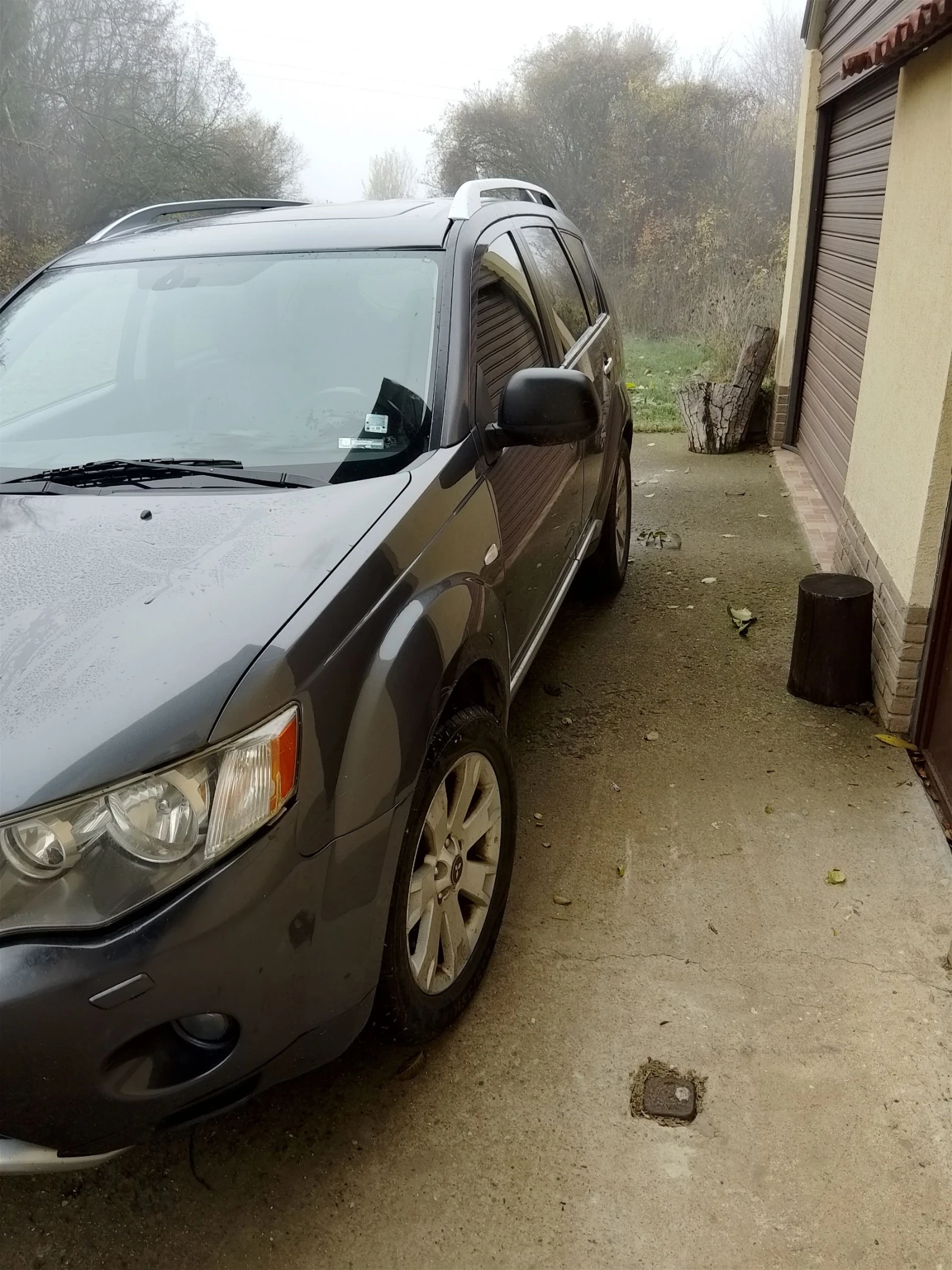 Mitsubishi Outlander, снимка 3 - Автомобили и джипове - 54001044