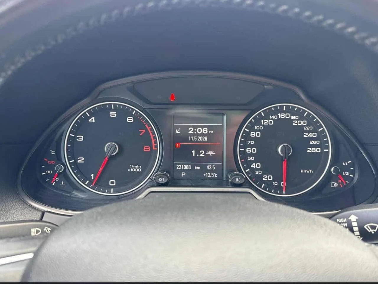 Audi Q5 2.0T TECHNIK  CARFAX, снимка 6 - Автомобили и джипове - 54590917