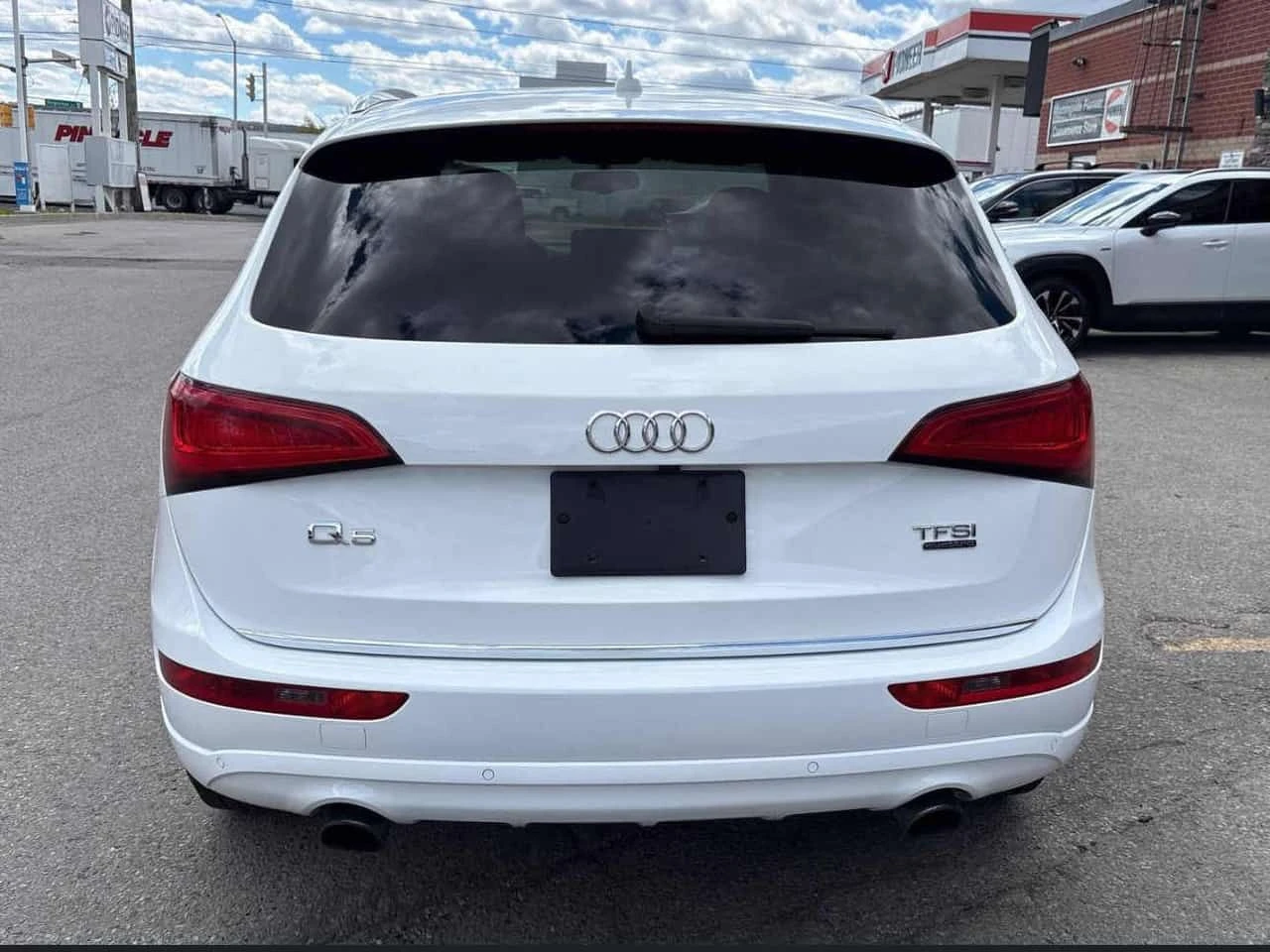 Audi Q5 2.0T TECHNIK  CARFAX, снимка 4 - Автомобили и джипове - 54590917