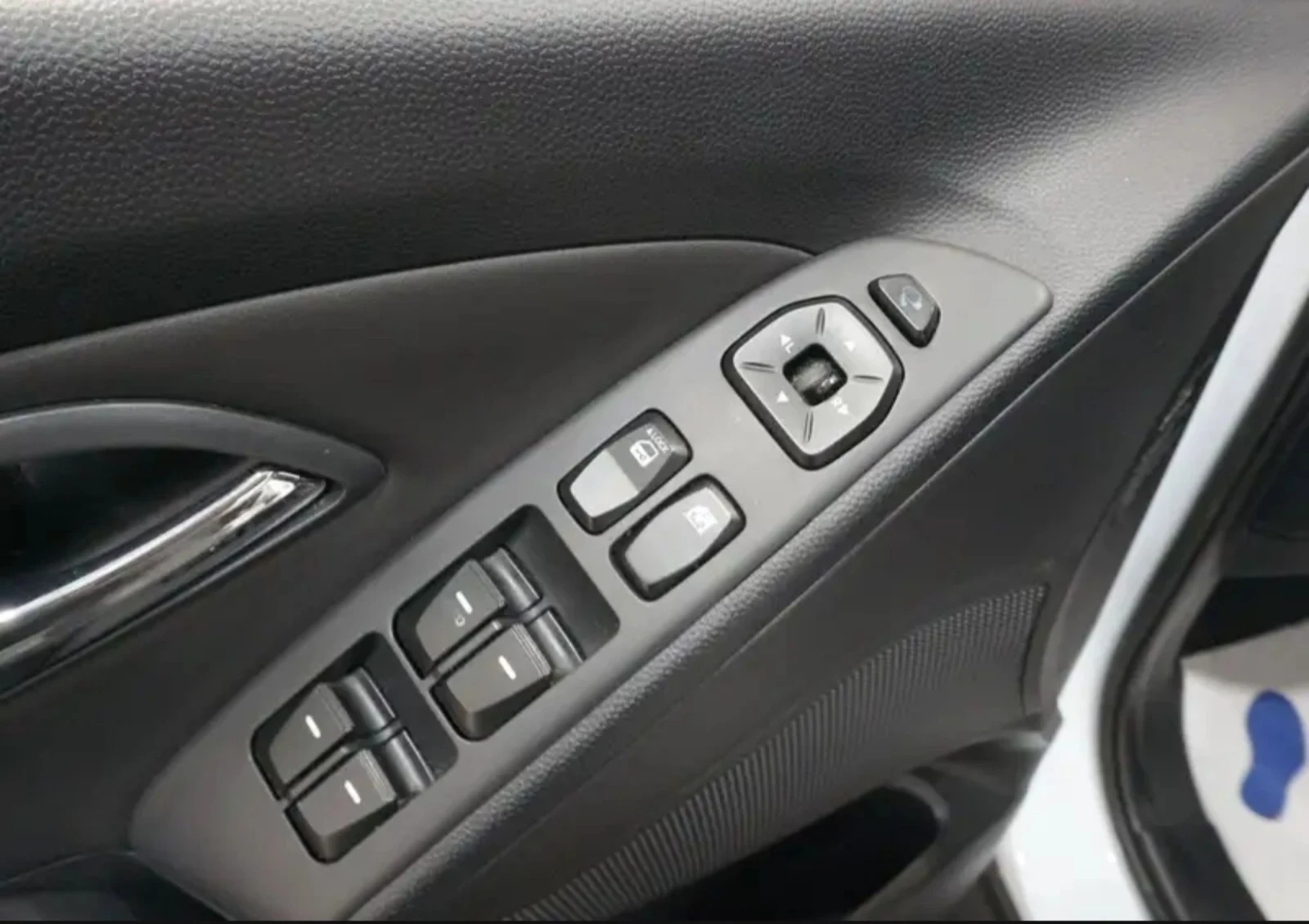 Hyundai Tucson Ix35 2.0 163hp ГАЗ BRC, снимка 9 - Автомобили и джипове - 54755103