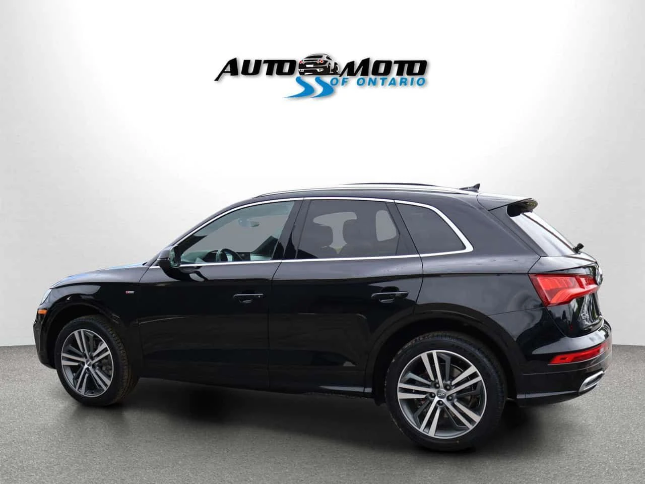 Audi Q5 S LINE AWD/360 КАМ/БЕЗ УДАРИ/ПАНО/ПОДГРЕВ/, снимка 4 - Автомобили и джипове - 55008521
