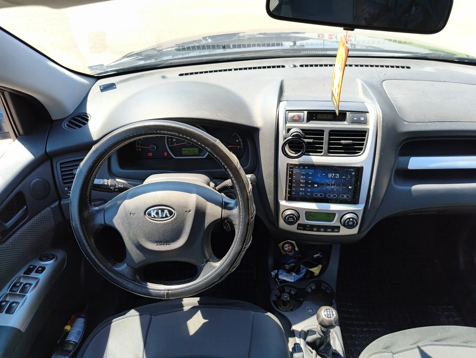 Kia Sportage 2.0 141kc, снимка 6 - Автомобили и джипове - 55514926