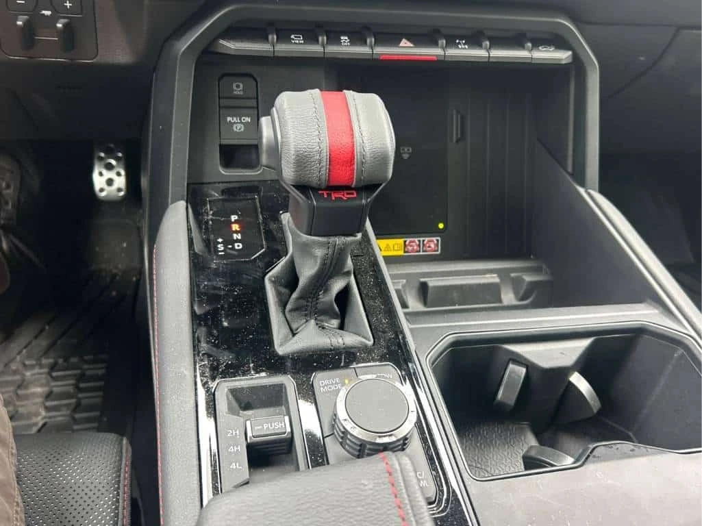 Toyota Tundra Limited Hybrid / Carfax / ����������  | Mobile.bg � ����������� 15