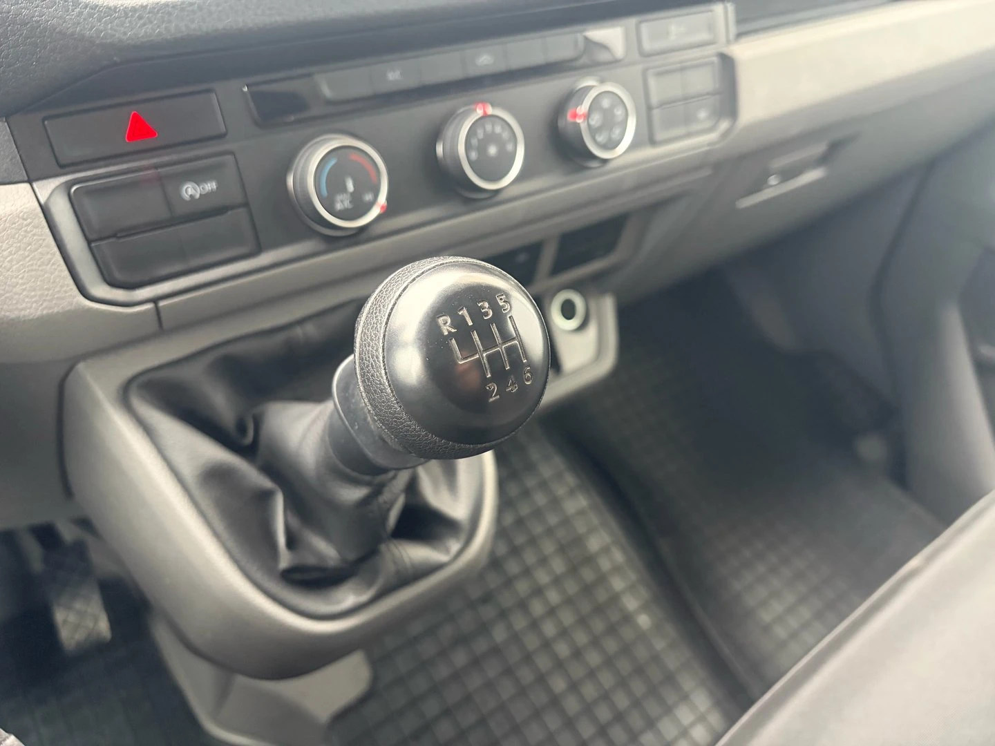 VW Crafter 35 SC Chassis L TDI ������ | Mobile.bg � ����������� 8